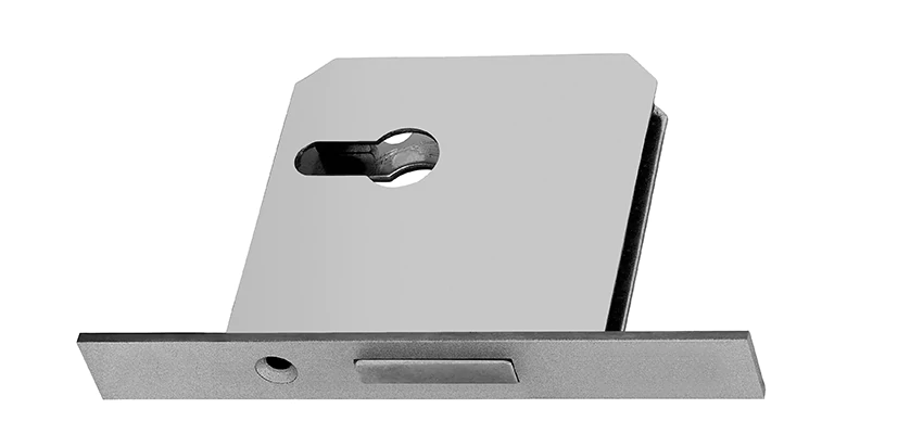 Fix A Deadbolt Door Lock in Hillsborough, California